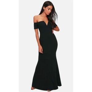 Lulu's Black Off-Shoulder Maxi Dress